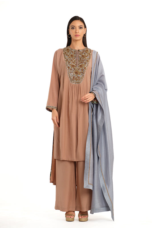 Embroidered tunic set