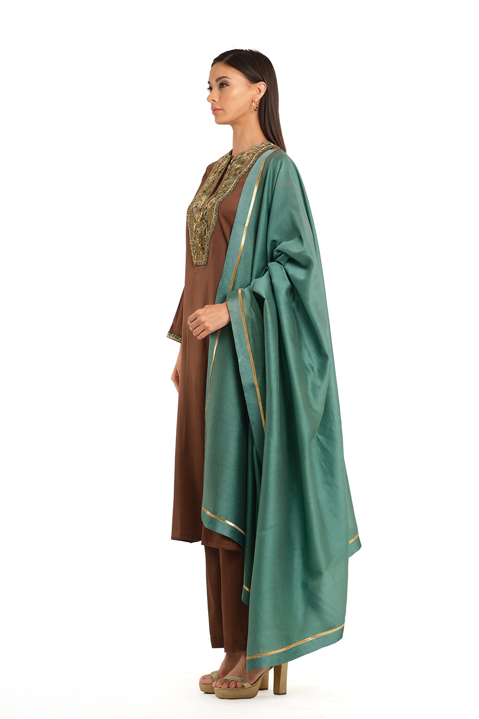Embroidered tunic set